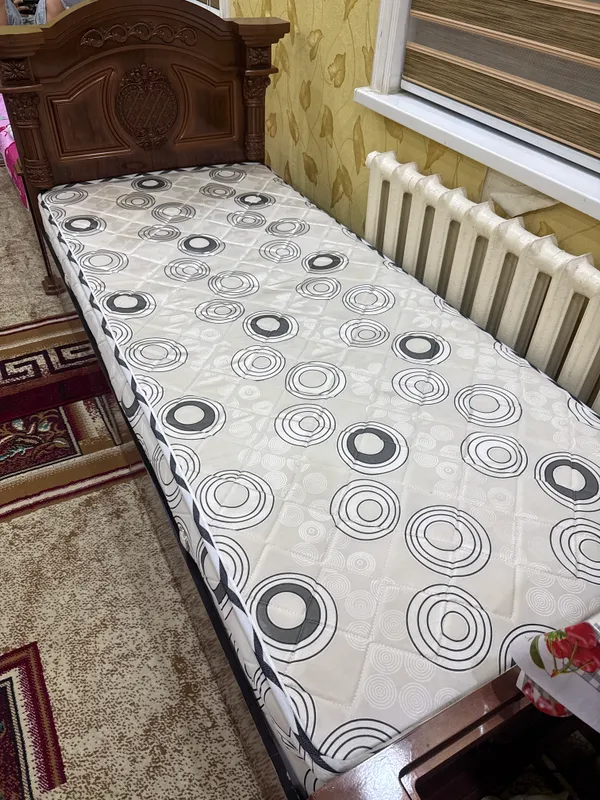 1 kishilik kravat sotiladi