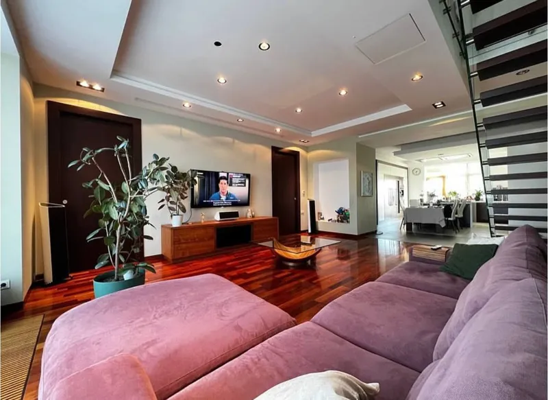 5-комнатная квартира, 248 м², Юнусабад 1 5-комнатная квартира, 248 м², Юнусабад 1