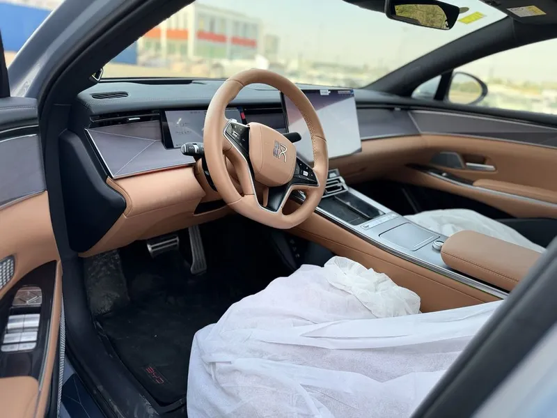 BYD Han L EV 601 kmli 2.7s 4 BYD Han L EV 601 kmli 2.7s 4