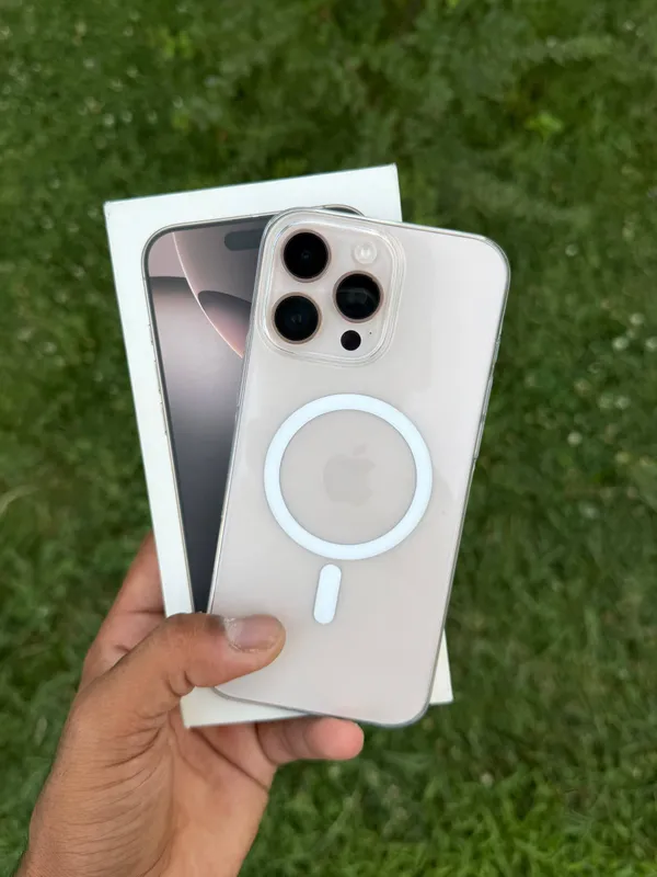 iPhone 16 pro max 1