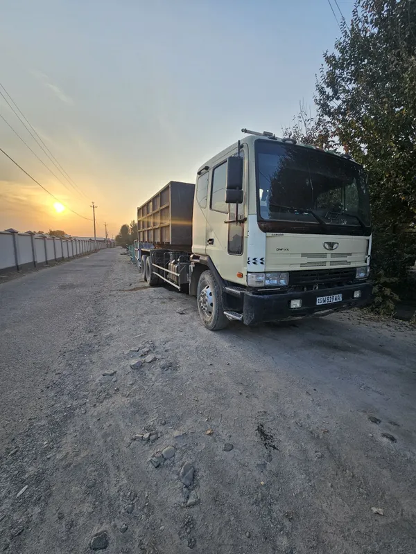 Chiqindi tashish xizmati