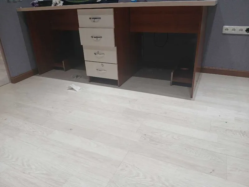 Stol ofis uchun bu 3 Stol ofis uchun bu 3