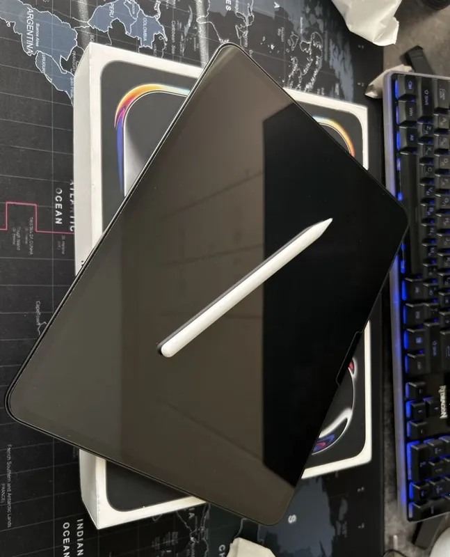iPad Pro, 13 дюймов, M4, 256 ГБ 5