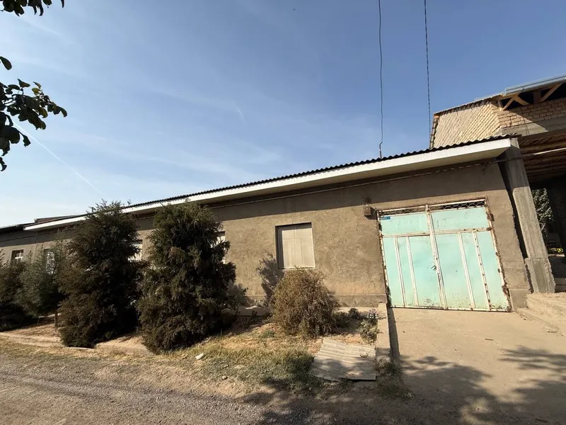 Uy sotiladi zangiota tumani nazarbek mfy da nazarbek postidan 6 km — фото 2