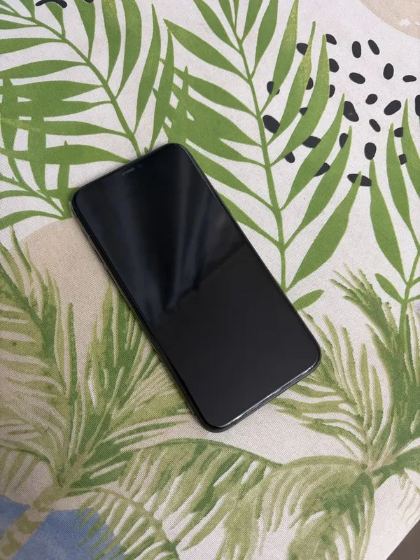 Iphone 11 pro holati ideal ochilmagan 64gb 72% Iphone 11 pro holati ideal ochilmagan 64gb 72%