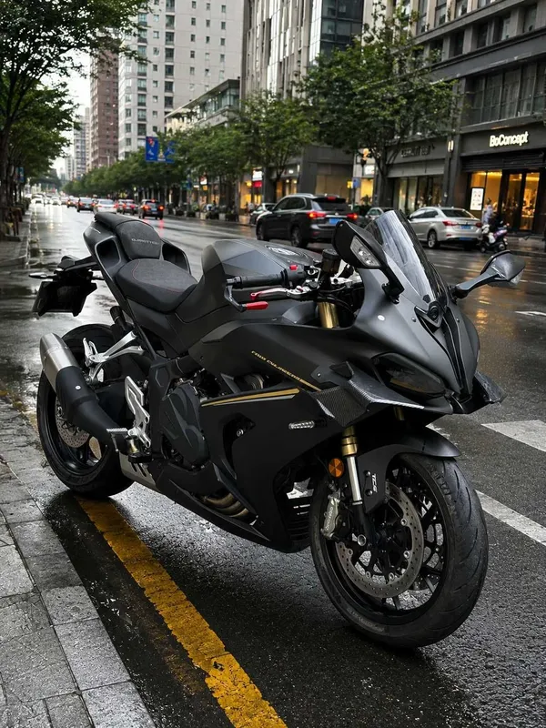Qj800RR на ЗАКАЗ Кредит/наличные/рассрочка