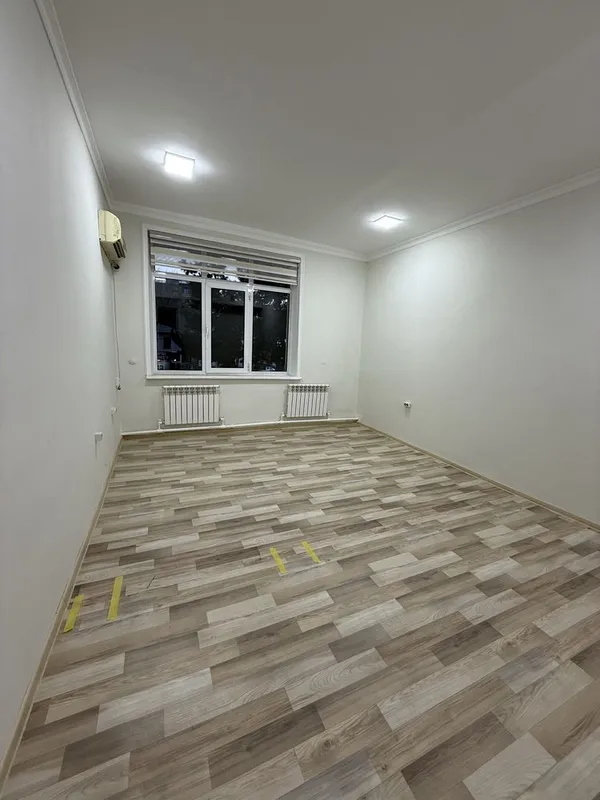 Офис на Сайраме Бузбазар 90м2