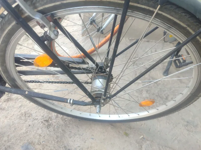 Germaniski velosiped, skorost 7 tali, egar amartizator 3 Germaniski velosiped, skorost 7 tali, egar amartizator 3
