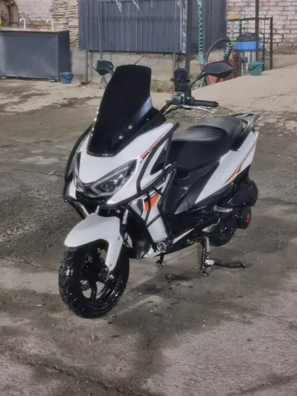 Skuter Tiger 2025
