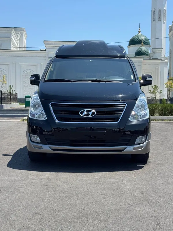 Hyundai grand starex 1 Hyundai grand starex 1