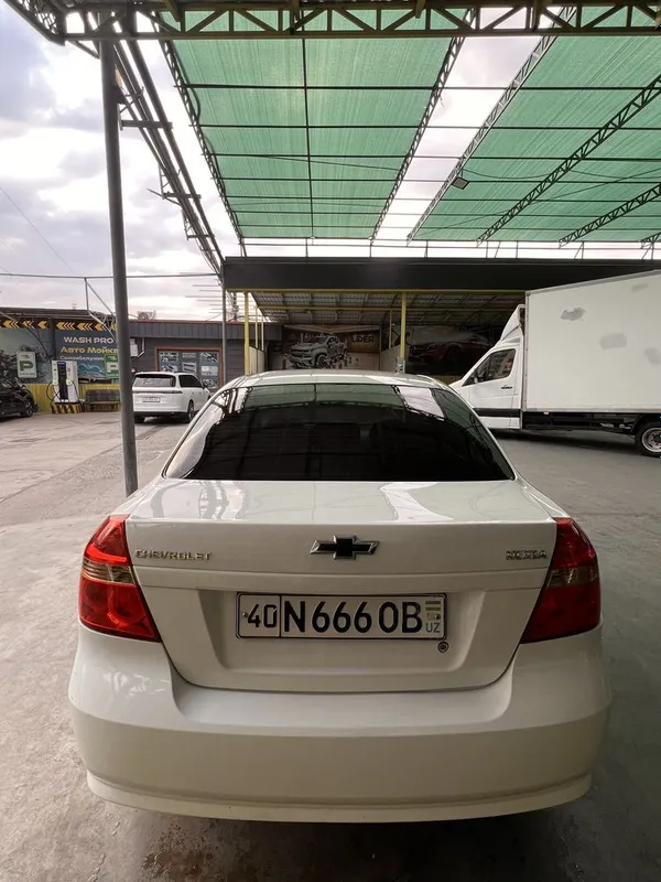 nexia 3 aftamat sotiladi navarot bor ideal 2