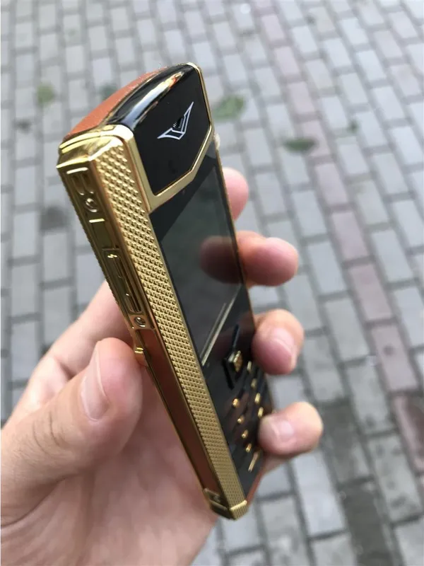Vertu 6