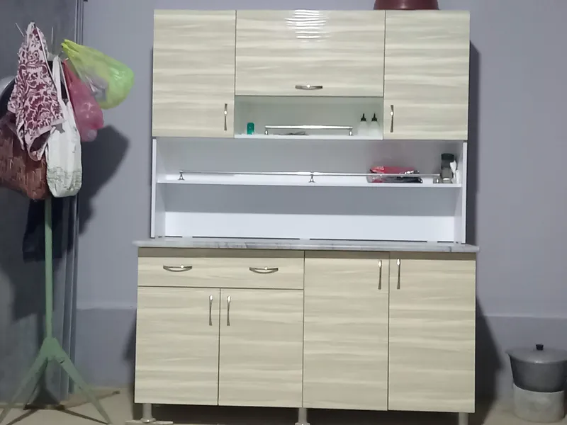 кухонный шкаф мебель