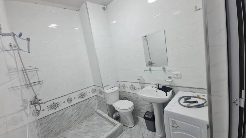 Olmazor tumani ijaraga uy bez makler 360$ 6