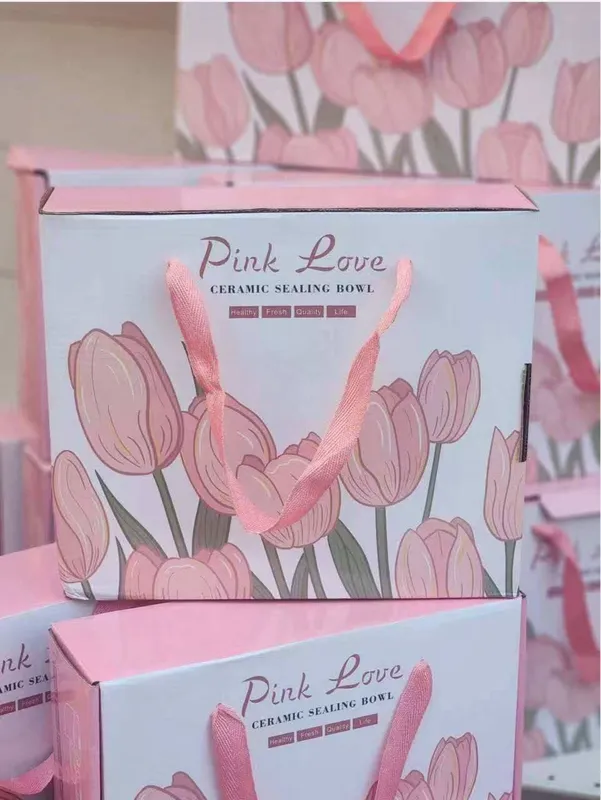 Набор керамических мисок «Pink Love» в подарочной упаковке — фото 2