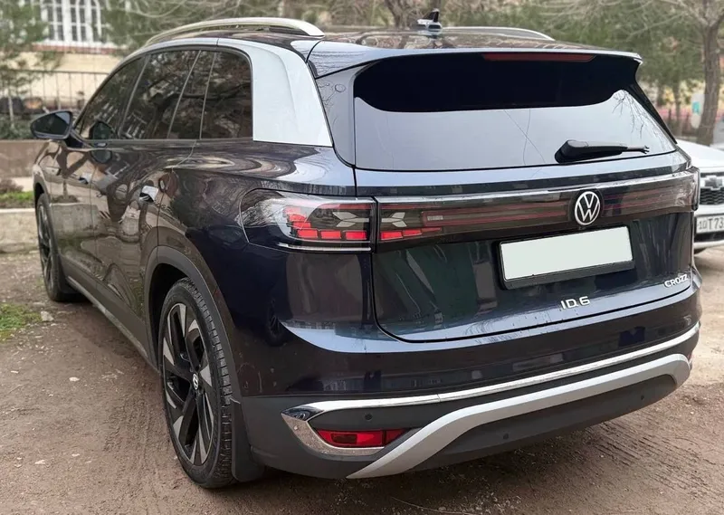 Volkswagen I6 pro 4