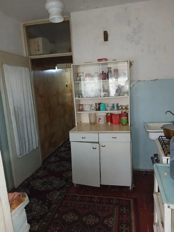 Chirchiq, Antoshkada 2 xonali kvartira ijaraga beriladi — фото 1