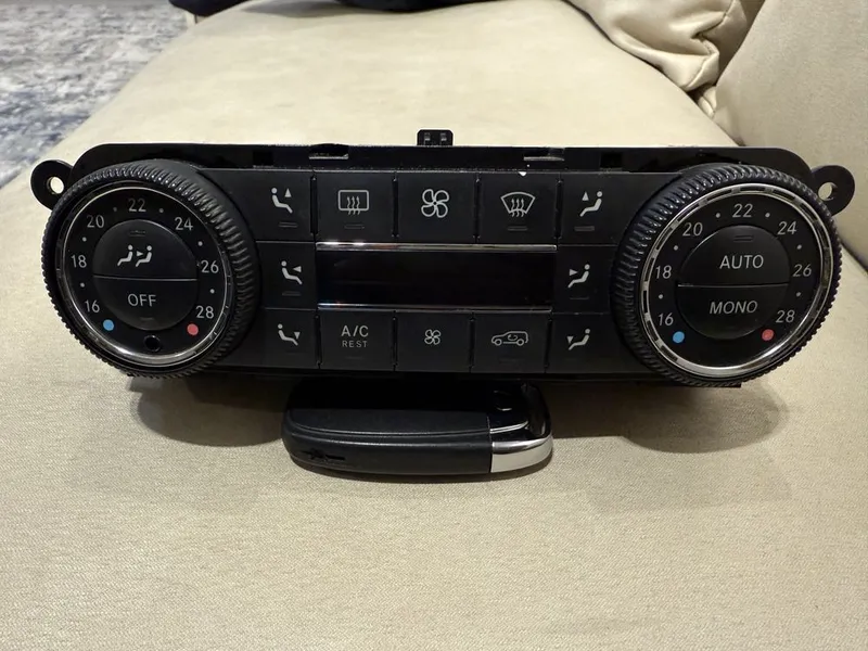 Климат контроль Mercedes Benz