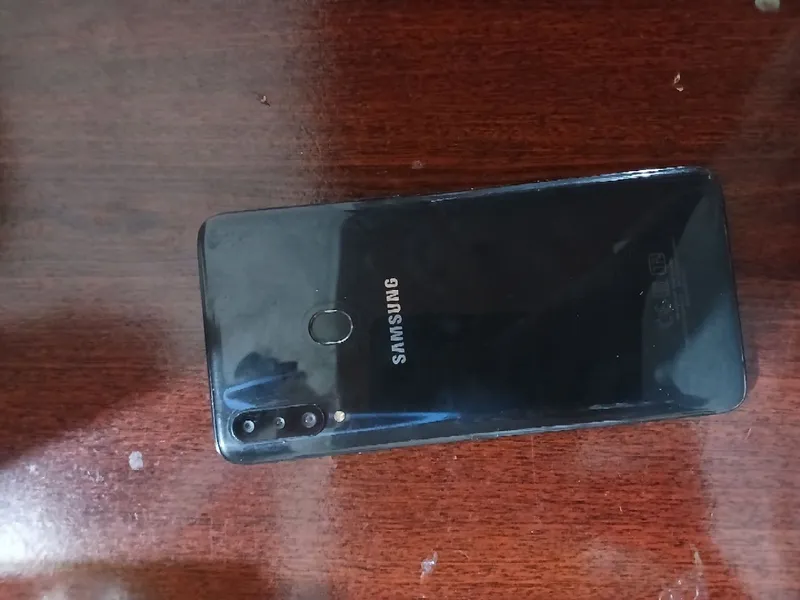 Samsung a20s holati yaxshi 1 Samsung a20s holati yaxshi 1