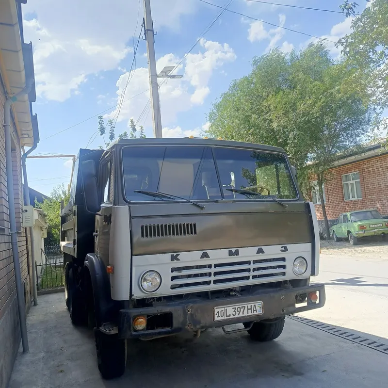 Kamaz 55111Narashka dakument bor Rama butun 2 qavat Motor qilingan 5 Kamaz 55111Narashka dakument bor Rama butun 2 qavat Motor qilingan 5