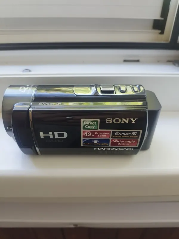 Продам видео камеру Sony 1 Продам видео камеру Sony 1