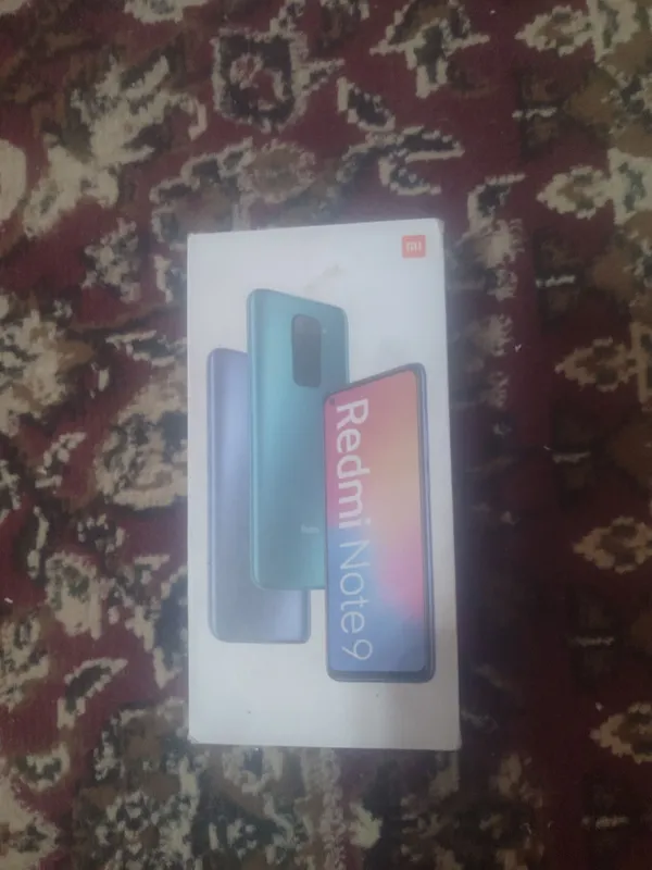 Redmi Note 9 karobkasi qogozlari bilan 1 Redmi Note 9 karobkasi qogozlari bilan 1