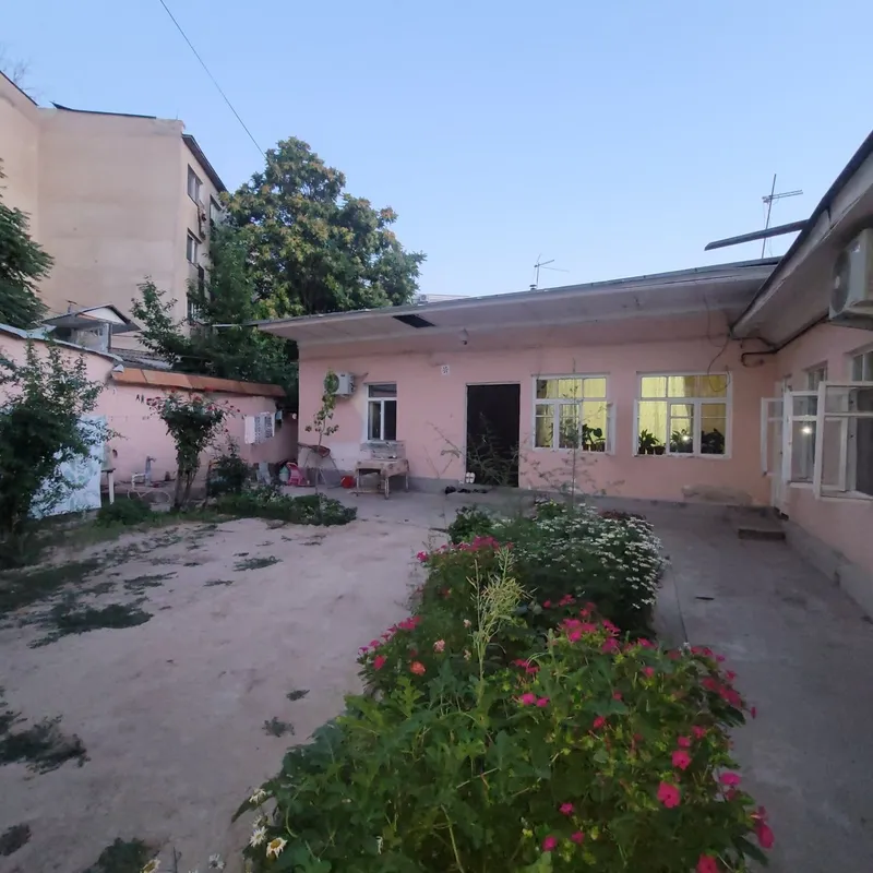 Срочно Продаётся Юнусобод Гидрометцентр 4 сотих участок 1