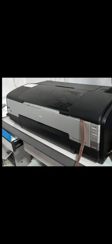Срочно продаётся принтер Epson - 1410 А3 формата .