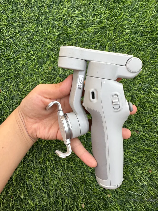 DJI Osmo Mobile 7 Stabilizator 1