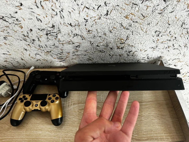 Playstation 4 pleysteshin 4 soniy 4 — фото 1
