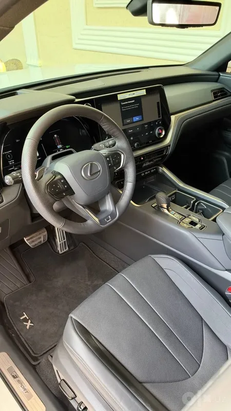 Lexus TH500 F Sport Gibrid 8 Lexus TH500 F Sport Gibrid 8
