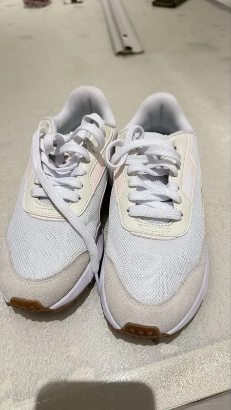 Puma orginal krasofka 36 razmer yangi 1 Puma orginal krasofka 36 razmer yangi 1
