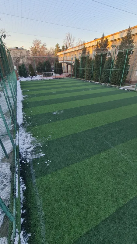 Soatlik futbol maydoni — Chilonzor, 1-kvartal