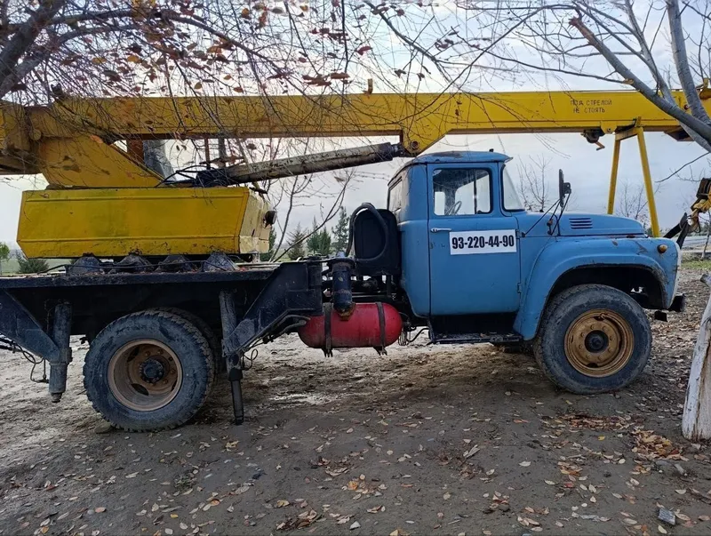 Автокран зил Avtokran zil ishlab turipti xoladi o’rtacha 1