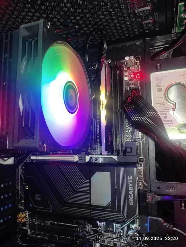 Ryzen 5 7500F/B850/RTX 3060TI/DDR5 16 GB VIPER/EVO+ 1TB/REDMI 27"