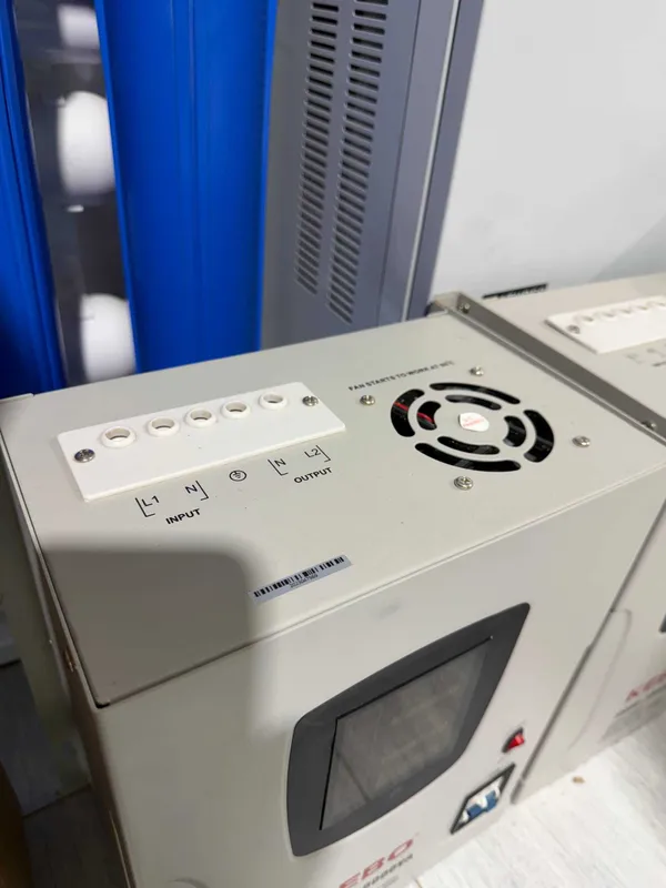 Стабилизатор напряжения 220 в 10 кВт Kebo stablizator | stabilizatr | — фото 2
