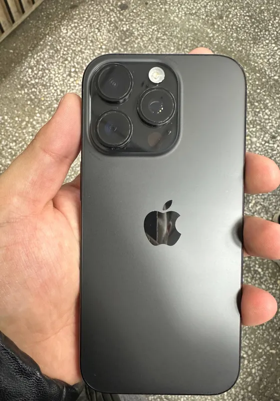 Iphone 16 pro srochna