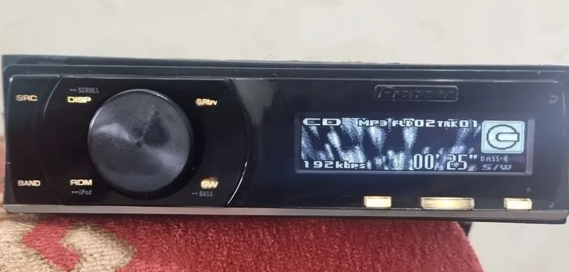 Pioneer DEH-P7150UB Pioneer DEH-P7150UB