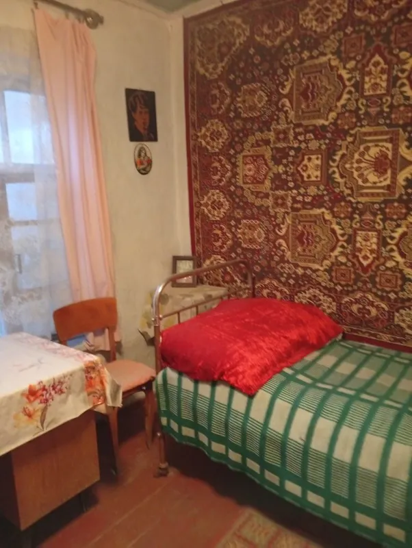 Частный дом на земле 1