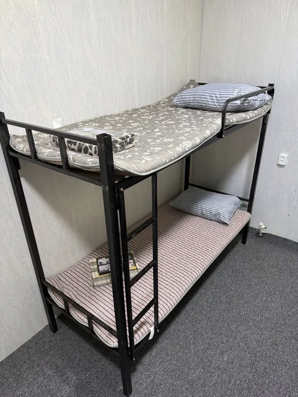 HOSTEL Chorsuda | YOTOQXONA | Erkaklar yotoqxonasi