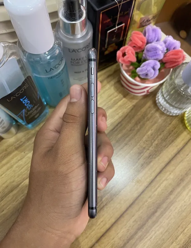 Продаётся Iphone 8 850 мин, договоримся 949431006 2 Продаётся Iphone 8 850 мин, договоримся 949431006 2