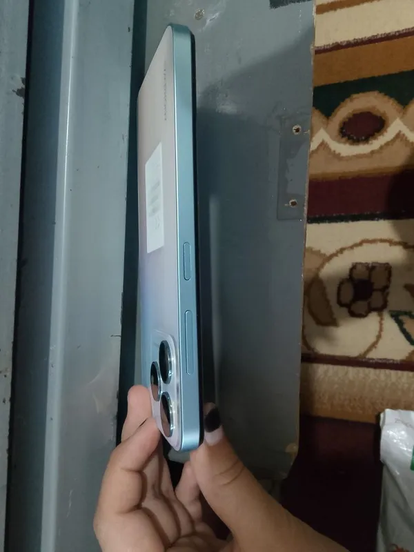 Symphony telefoni hech qayeri buzilmagan xotirasi 128 gb holati yang 4 Symphony telefoni hech qayeri buzilmagan xotirasi 128 gb holati yang 4