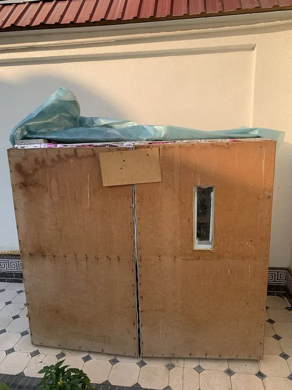 Inkubator sotiladi.