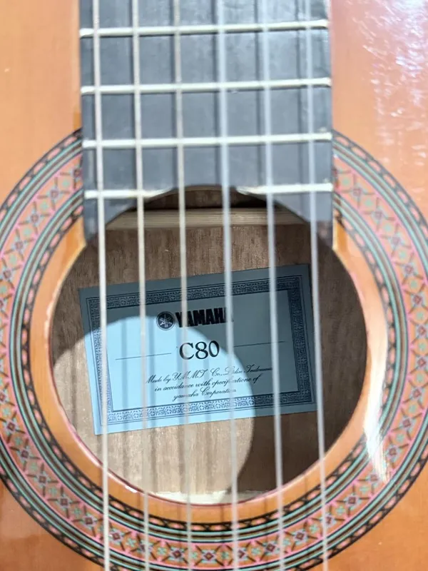 Yamaha gitaraC80