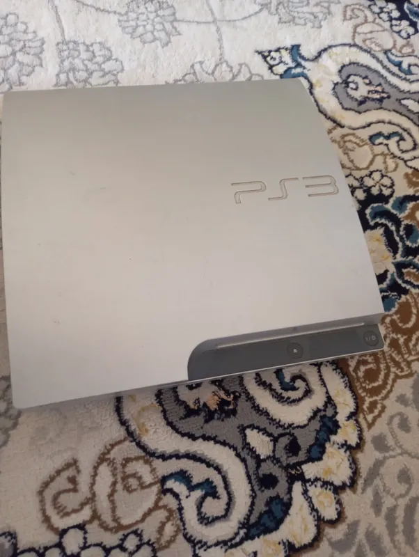 playstation3 sotiladi +4disk