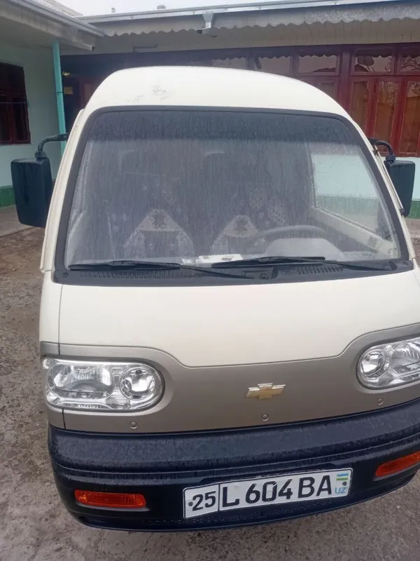 Moshin srochna sotiladi