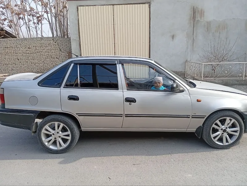 Nexia 1, yili 2001 Nexia 1, yili 2001