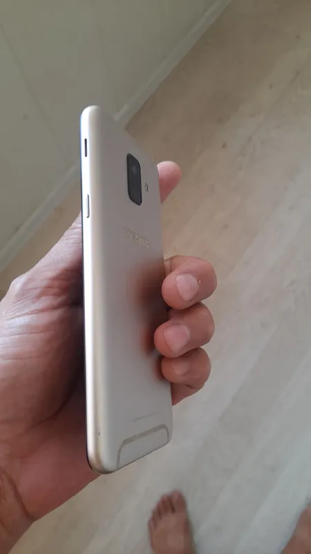 Samsung Galaxi A 6 — фото 2