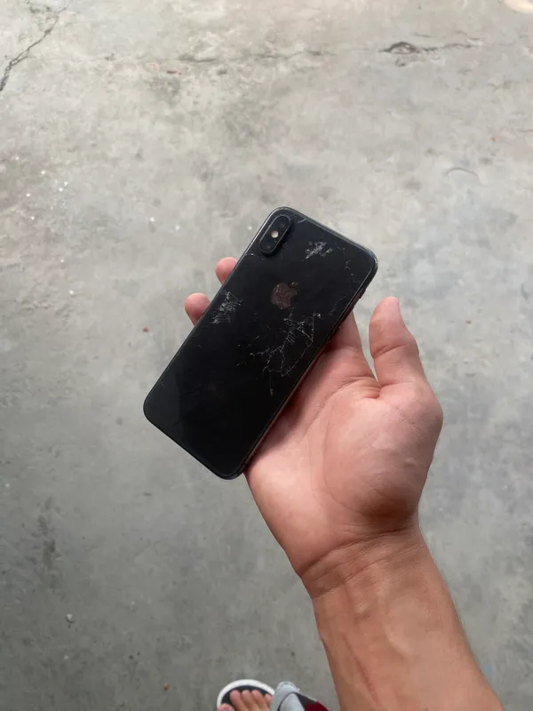 iphone xs 3