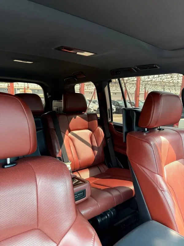 Lexus LX 570 сотилади 2 Lexus LX 570 сотилади 2